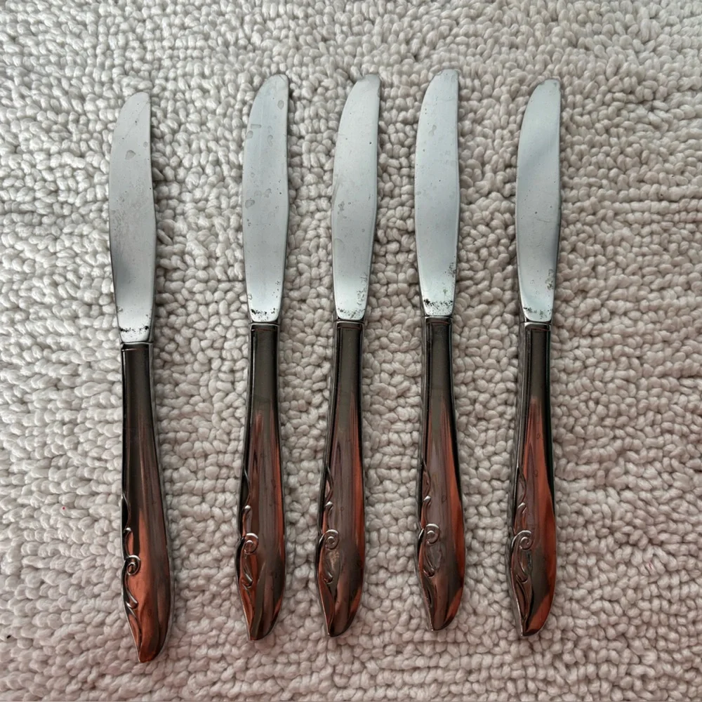 ONEIDA Decorator’s Mermaid Set of 5 Stainless‎ Steel Silver Dinner Knives